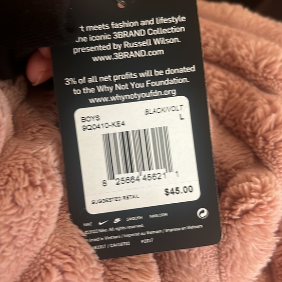 Nike boys black hoodie-NWT - Picture 4 of 4